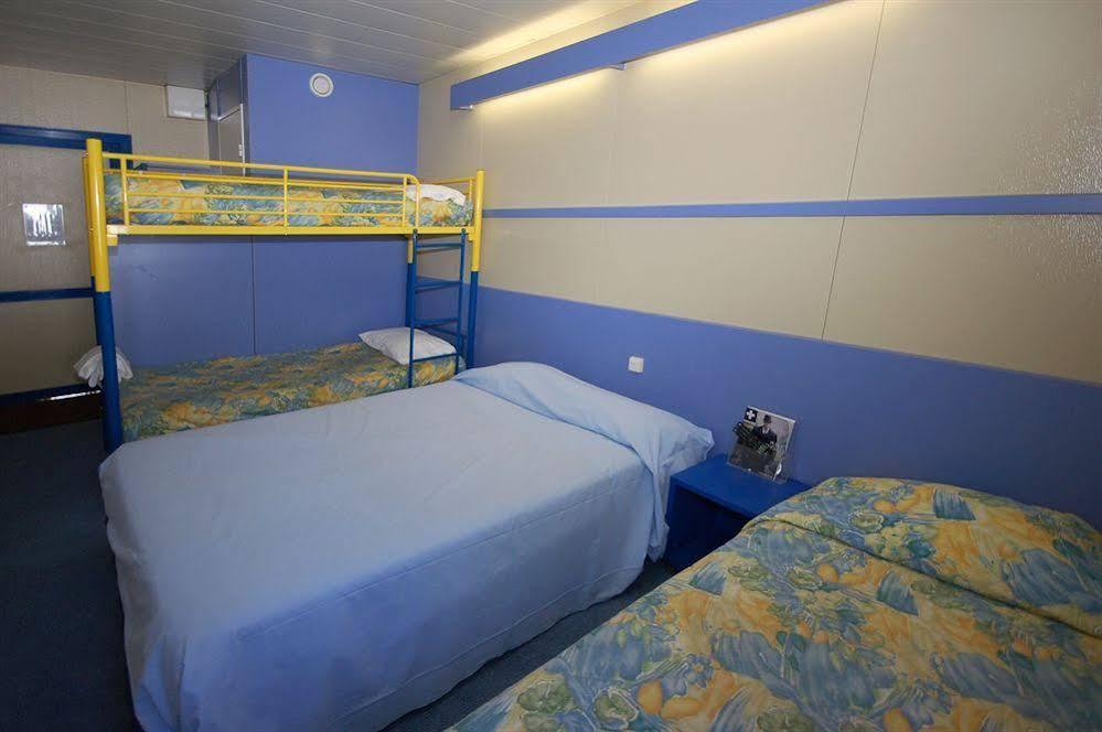 Fasthotel Orléans Nord Artenay Extérieur photo